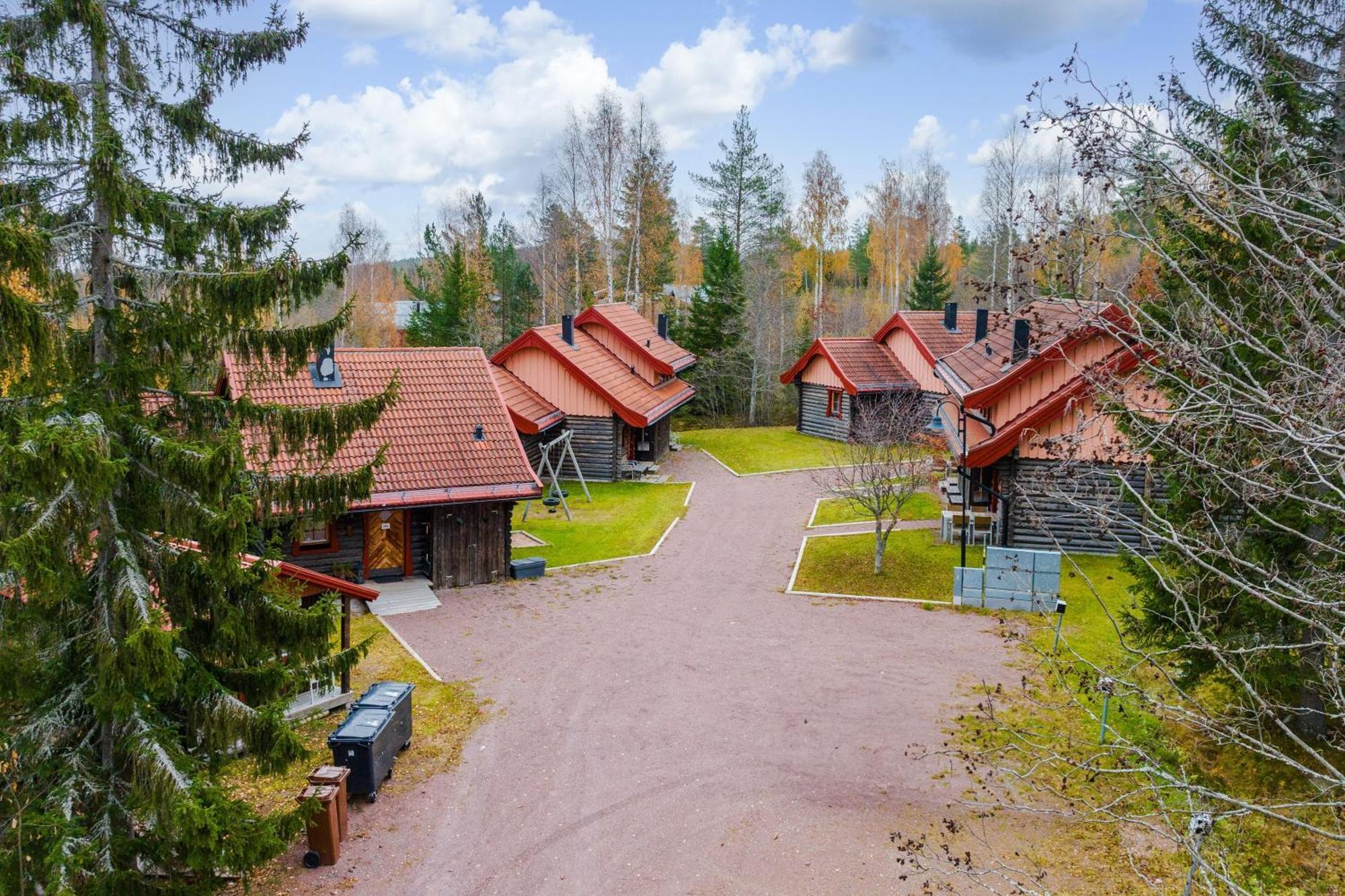 Villa Sagolandsbyn Mora Exterior foto