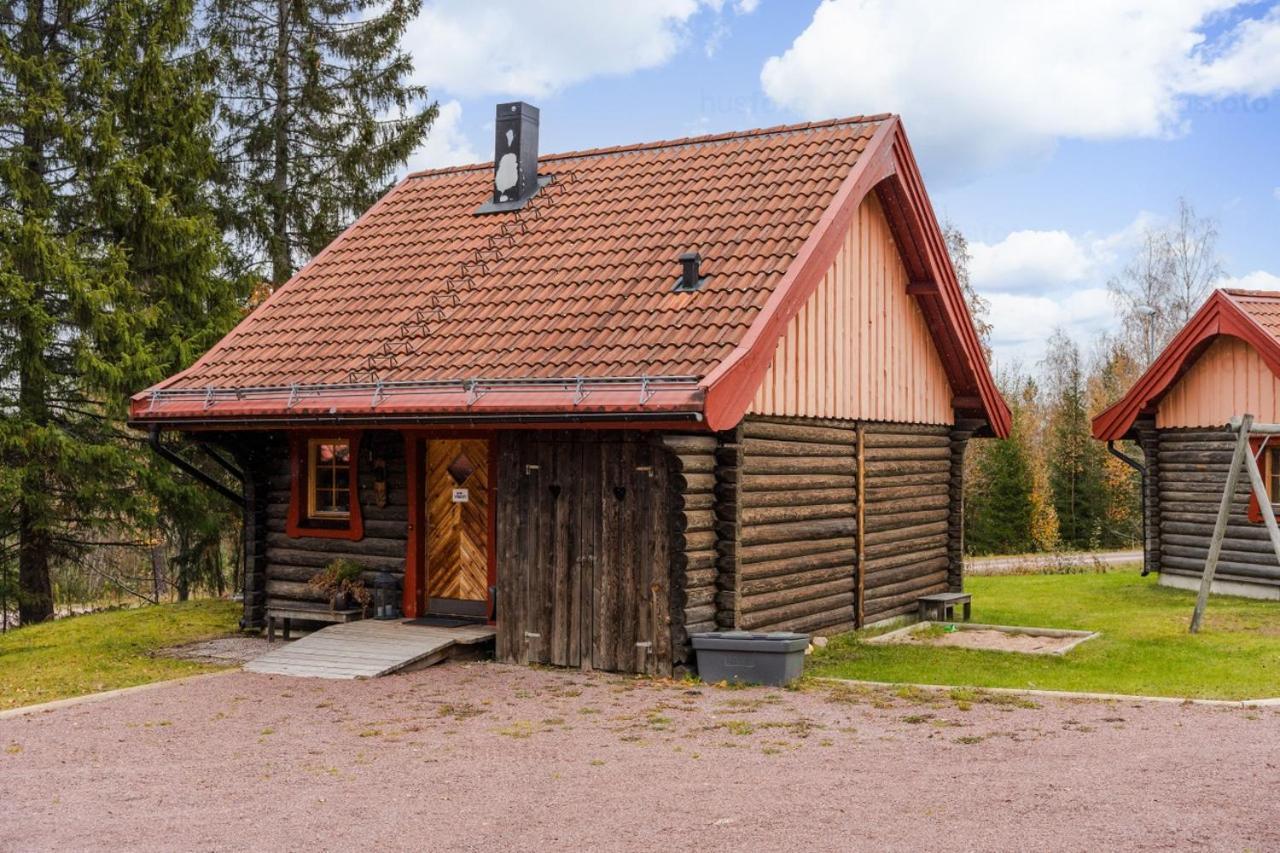 Villa Sagolandsbyn Mora Exterior foto